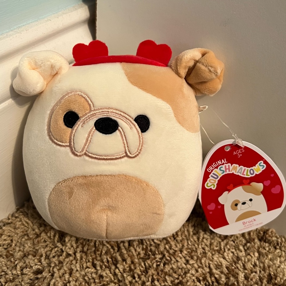 Squishmallow Brock